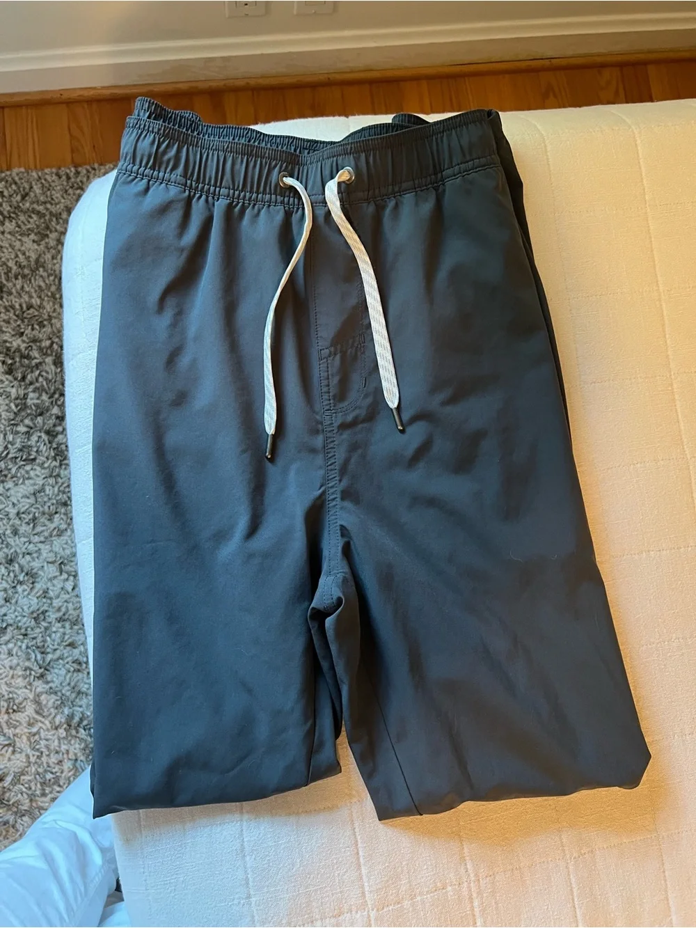 Vuori Men's Kore Jogger - Charcoal